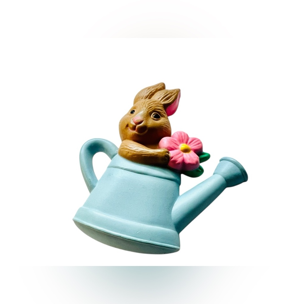 Hallmark Vintage Bunny Brooch Set – Easter & Spring Collectibles (1980s–1990s) - Picture 2 of 7